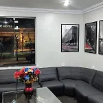 Center Plaza Hotel